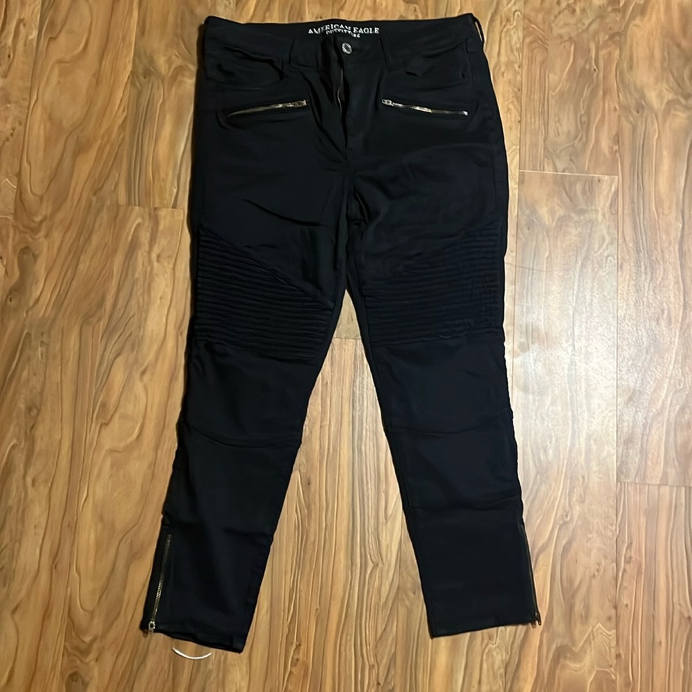 American eagle black jeggings